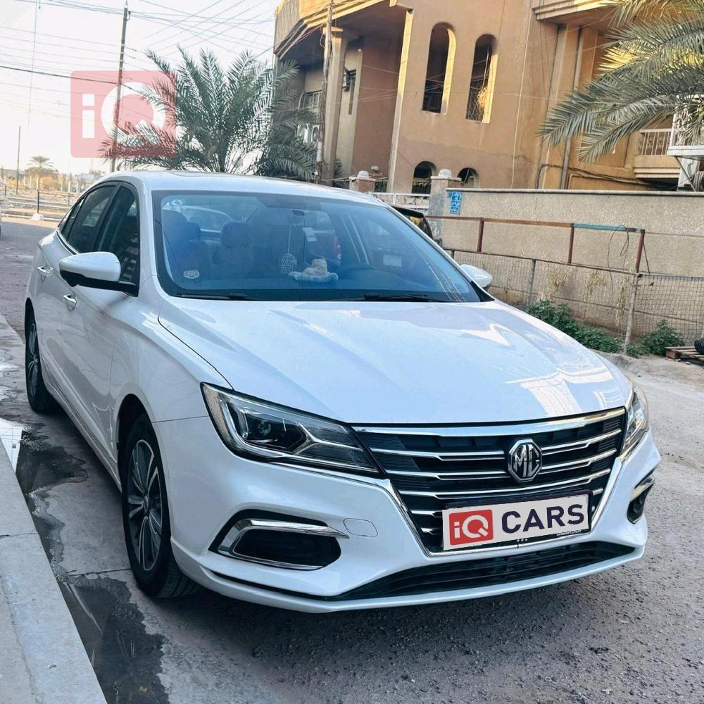 MG 5